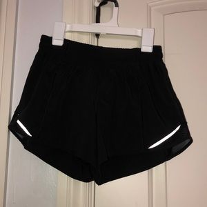 Women’s size 6 lululemon shorts